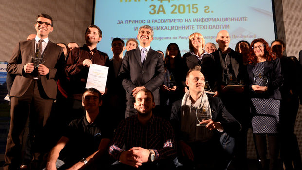 БАИТ раздаде годишните си награди за IT индустрията за 2015